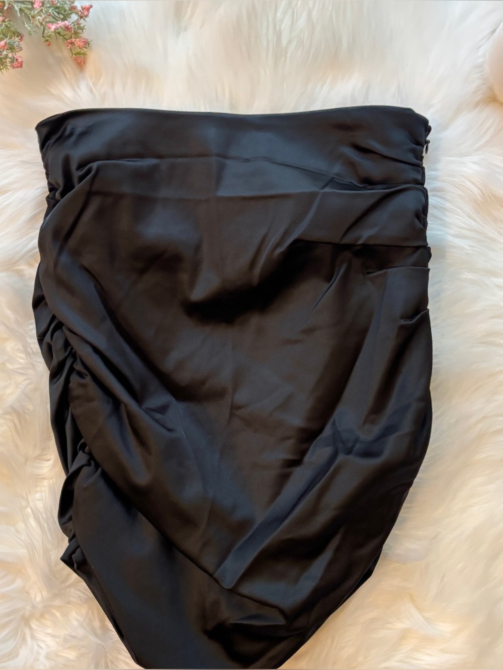 Aritzia Wilfred Zadie Ruched Satin Mini Skirt
